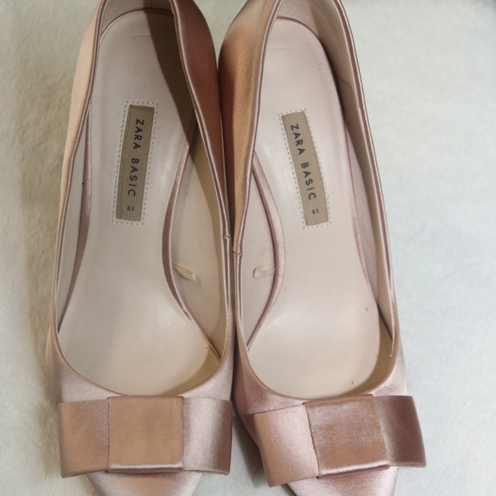 Zara Satin Pink Heels with Bow - Picture 6 of 6